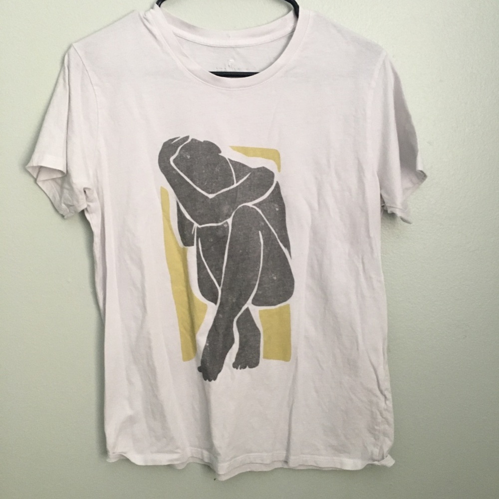 Everyday graphic tee!